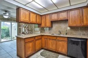 672 Greendale Ln, Pomona, CA 91767 - Photo 9