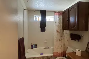 36363 Serra, Hinkley, CA 92347 - Photo 5