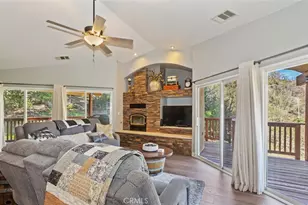 26633 Timberline Dr, Wrightwood, CA 92397 - Photo 15