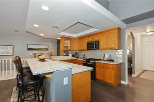 26633 Timberline Dr, Wrightwood, CA 92397 - Photo 9