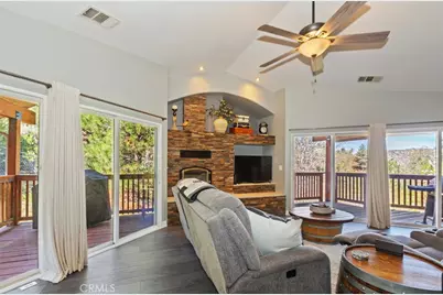26633 Timberline Drive, Wrightwood, CA 92397 - Photo 19