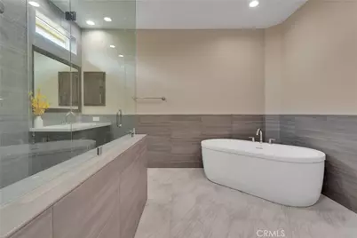 12752 Farmington Street, Oak Hills, CA 92344 - Photo 23