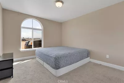 12752 Farmington Street, Oak Hills, CA 92344 - Photo 27