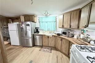 1456 Philadelphia, Ontario, CA 91761 - Photo 23