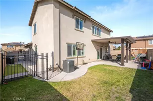 17043 Sugar Hollow Ln, Fontana, CA 92336 - Photo 29