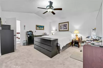 13635 Alexander Court, Fontana, CA 92336 - Photo 23