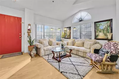 13635 Alexander Court, Fontana, CA 92336 - Photo 5