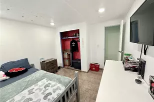 1855 Riverside, Ontario, CA 91761 - Photo 19