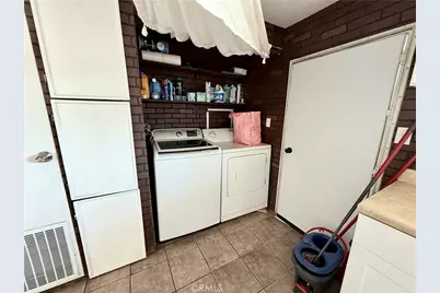 1855 Riverside, Ontario, CA 91761 - Photo 15