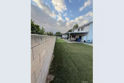 2606 N Palm Avenue, Rialto, CA 92377 - Photo 17