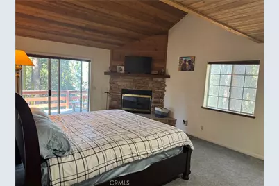 21564 Jobs Peak, Cedarpines Park, CA 92322 - Photo 23