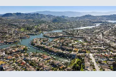 23633 Fair Weather, Canyon Lake, CA 92587 - Photo 39