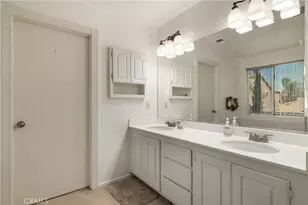 30511 Corsica, Castaic, CA 91384 - Photo 31