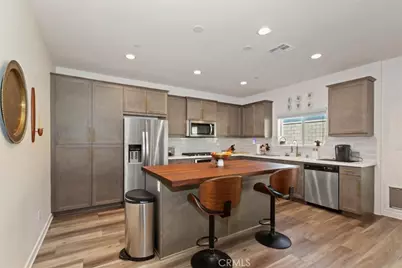 15816 Parry Peak, Fontana, CA 92336 - Photo 11