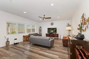 15816 Parry Peak, Fontana, CA 92336 - Photo 5