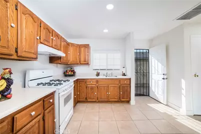 794 Chadwick Court, Pomona, CA 91766 - Photo 25