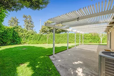 1596 Honeydale Court, Upland, CA 91786 - Photo 25