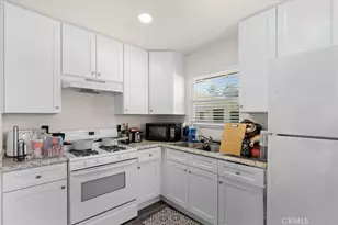 14703 Mesa, Victorville, CA 92395 - Photo 19