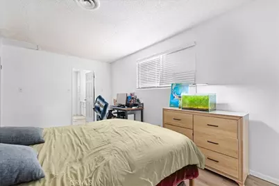 14703 Mesa, Victorville, CA 92395 - Photo 33