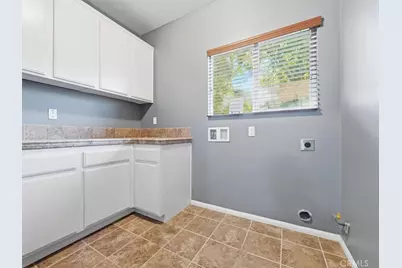 2947 Gilbert Avenue, Corona, CA 92881 - Photo 53