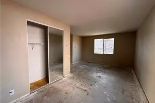 2014 W Dawnview Dr, Rialto, CA 92377 - Photo 37