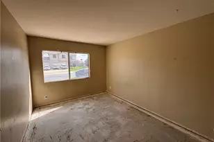 2014 W Dawnview Dr, Rialto, CA 92377 - Photo 25