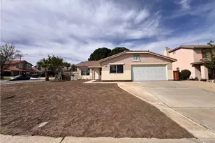 2014 W Dawnview Dr, Rialto, CA 92377 - Photo 1