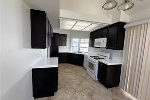 31423 Paseo de Las Olas, Temecula, CA 92592 - Photo 5