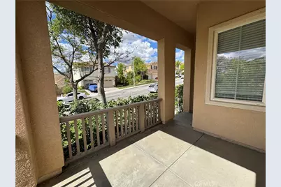 17292 Sierra Sunrise Lane, Canyon Country, CA 91387 - Photo 5