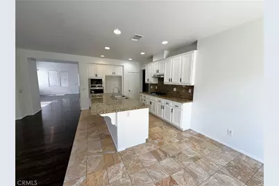 17292 Sierra Sunrise Lane, Canyon Country, CA 91387 - Photo 5