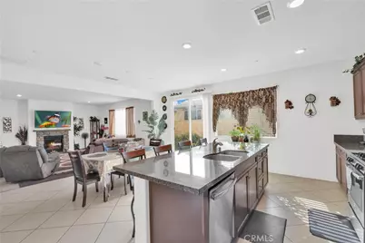 15457 Red Pepper Place, Fontana, CA 92336 - Photo 19