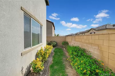 15457 Red Pepper Place, Fontana, CA 92336 - Photo 63