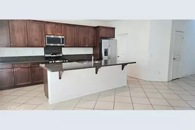 15457 Red Pepper Place, Fontana, CA 92336 - Photo 13