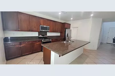 15457 Red Pepper Place, Fontana, CA 92336 - Photo 17