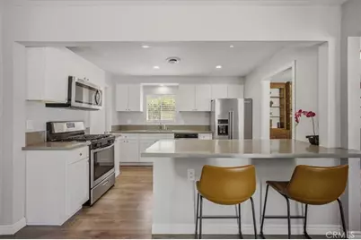 188 E Green, Claremont, CA 91711 - Photo 13