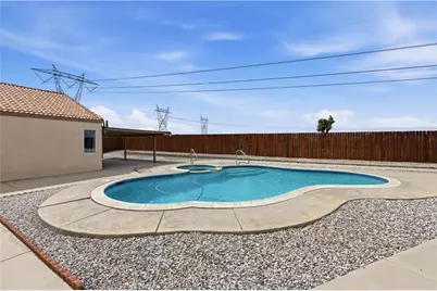13628 Monterey Court, Victorville, CA 92392 - Photo 23