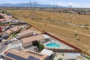 13628 Monterey Ct, Victorville, CA 92392 - Photo 29