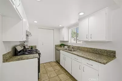 3469 Columbia, Riverside, CA 92501 - Photo 7
