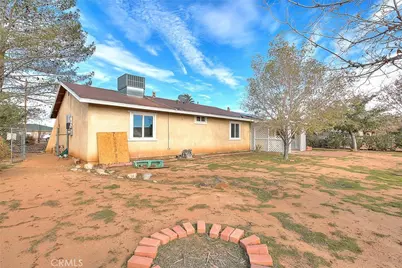 22133 Thunderbird, Apple Valley, CA 92307 - Photo 17