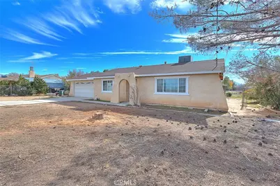 22133 Thunderbird, Apple Valley, CA 92307 - Photo 5