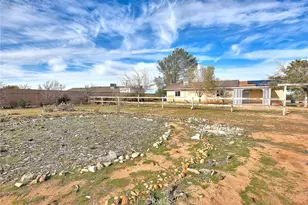 22133 Thunderbird, Apple Valley, CA 92307 - Photo 23