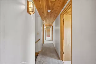 33052 Donner, Running Springs, CA 92382 - Photo 17