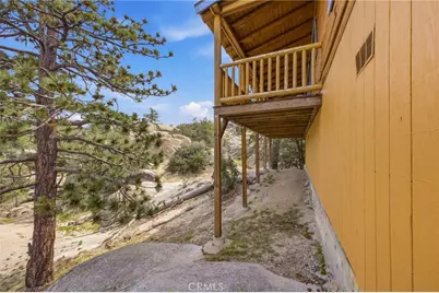 33052 Donner, Running Springs, CA 92382 - Photo 31