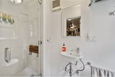 2285 E Orange Grove, Pasadena, CA 91104 - Photo 57
