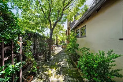 2285 E Orange Grove, Pasadena, CA 91104 - Photo 51