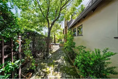 2285 E Orange Grove, Pasadena, CA 91104 - Photo 51