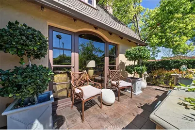 2285 E Orange Grove, Pasadena, CA 91104 - Photo 5