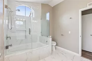 15413 Oakgrove Ct, Chino Hills, CA 91709 - Photo 25