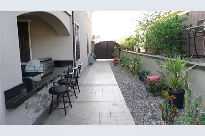 6895 Baroque Ct, San Bernardino, CA 92407 - Photo 39