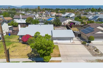 966 Bohnert Avenue, Rialto, CA 92377 - Photo 5